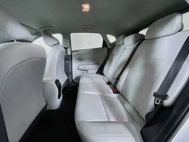 Hyundai Kona photo 18