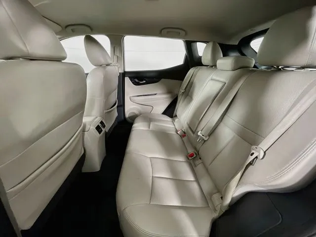 Nissan Rogue Sport photo 17