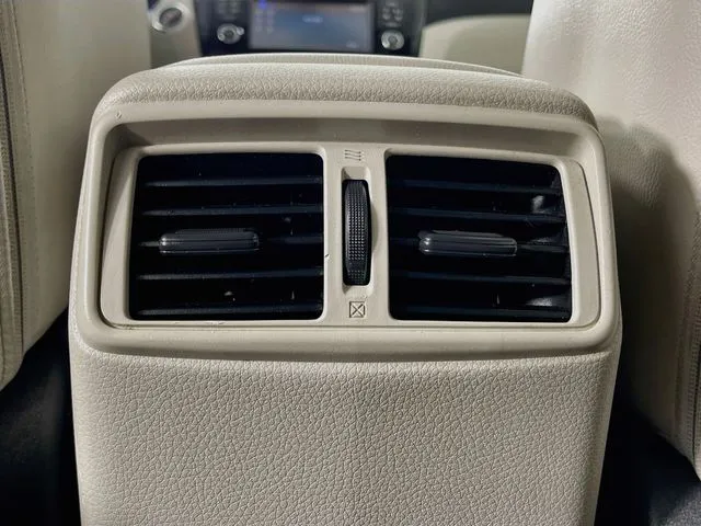 Nissan Rogue Sport photo 27