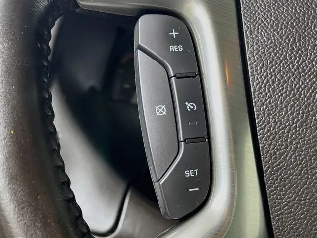 Chevrolet Express photo 11