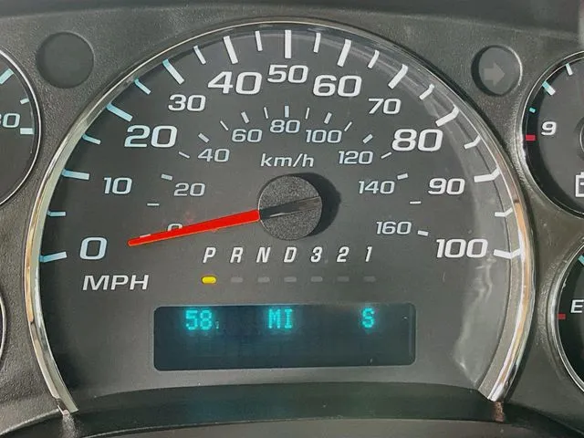 Chevrolet Express photo 21