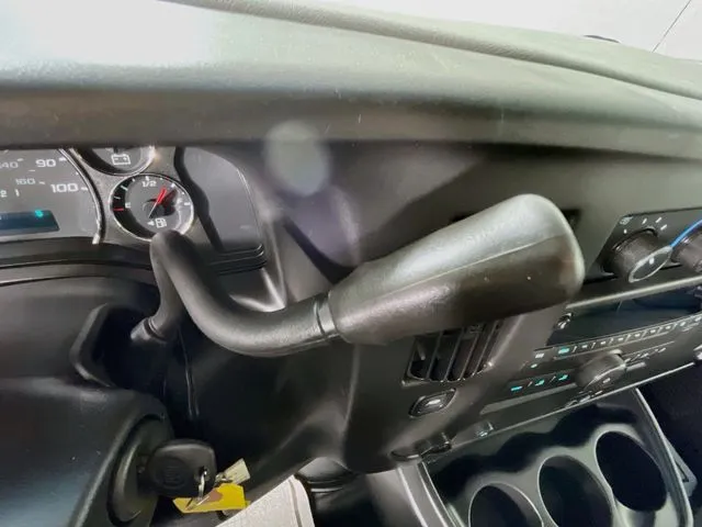Chevrolet Express photo 20
