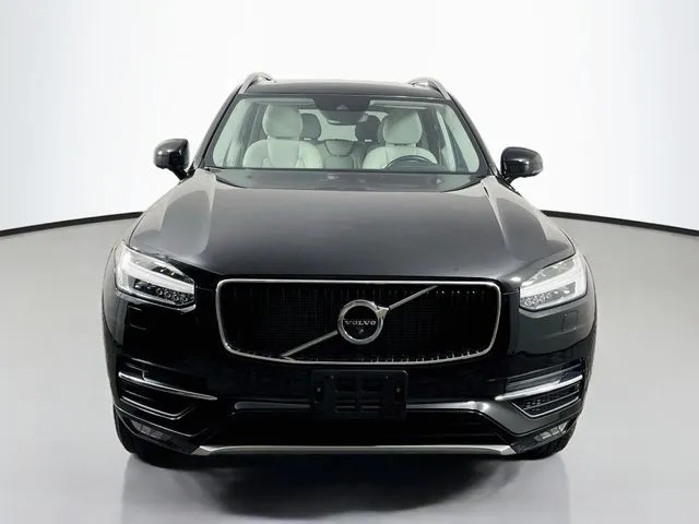Volvo XC90 photo 7