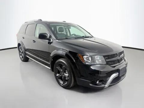 More photos of 2018 Dodge Journey Crossroad at Superior Motor Company, MD