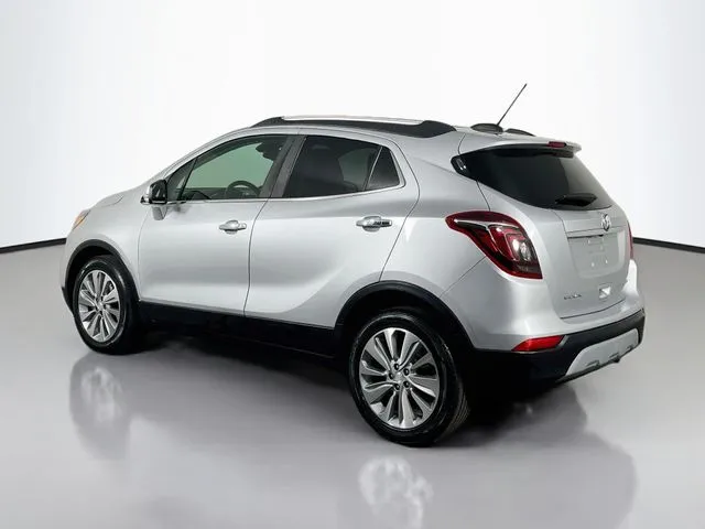 Buick Encore photo 3