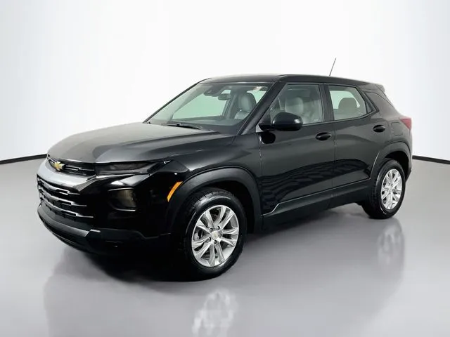 Black 2021 Chevrolet TrailBlazer LS for sale in Bel Air, MD