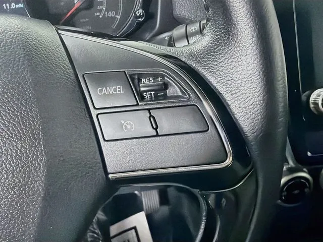 Mitsubishi Outlander Sport photo 12