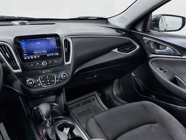 Chevrolet Malibu photo 13