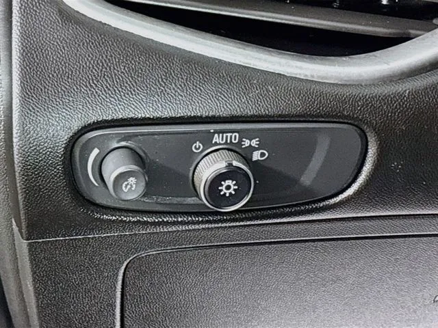 Chevrolet Malibu photo 25