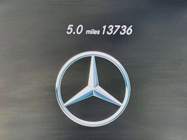 Mercedes-Benz C-Class photo 25