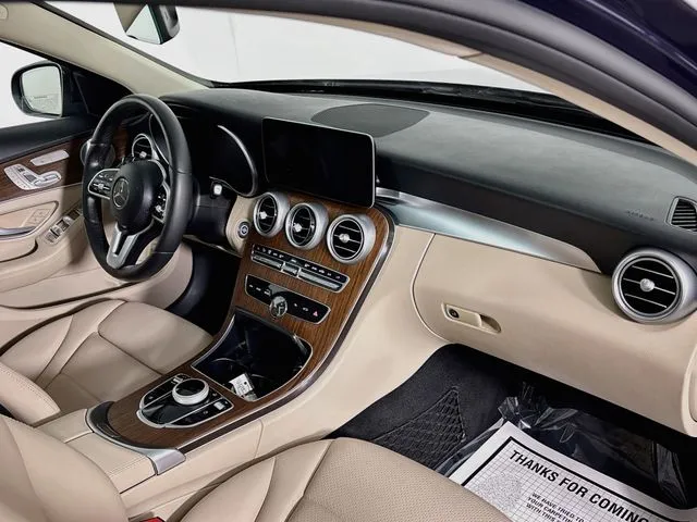 Mercedes-Benz C-Class photo 14