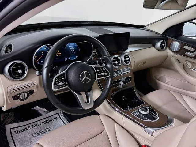 Mercedes-Benz C-Class photo 9