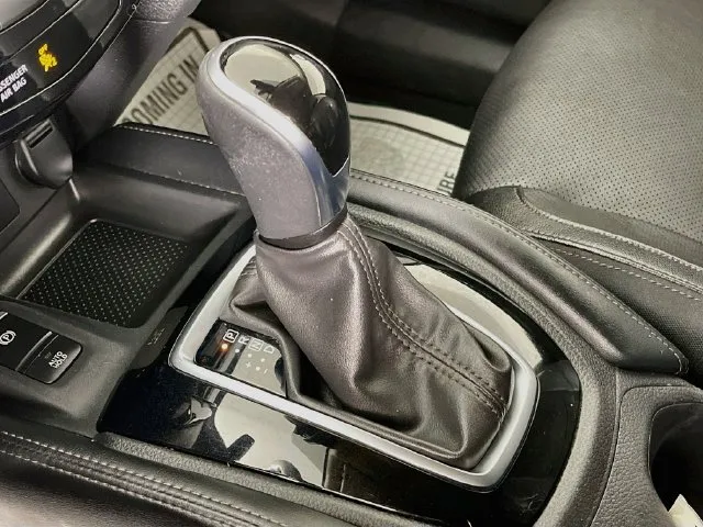 Nissan Rogue photo 25