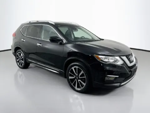 More photos of 2020 Nissan Rogue SL at Superior Motor Company, MD