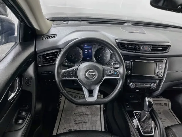 Nissan Rogue photo 10