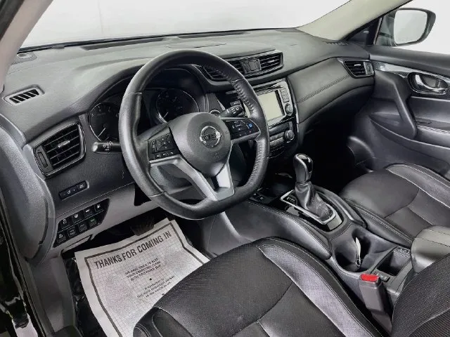 Nissan Rogue photo 9