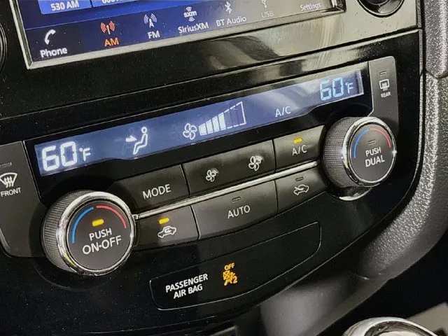 Nissan Rogue photo 23