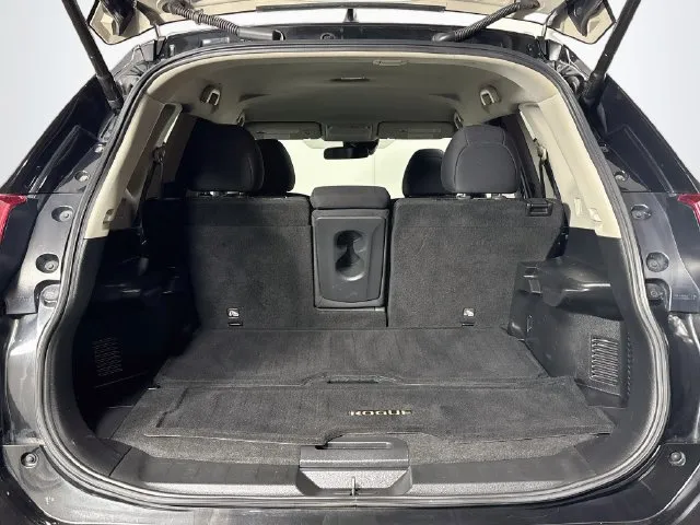 Nissan Rogue photo 30