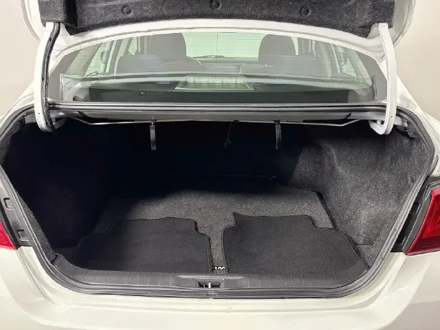 Nissan Altima photo 27