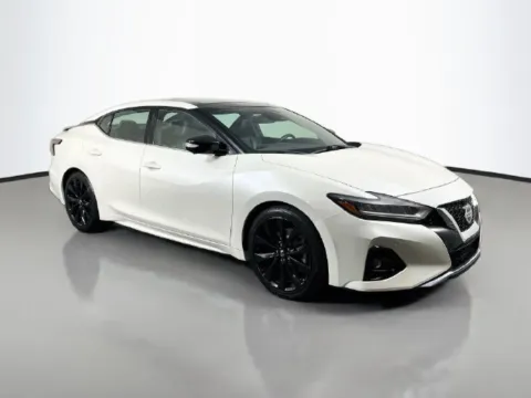 More photos of 2020 Nissan Maxima SR at Superior Motor Company, MD