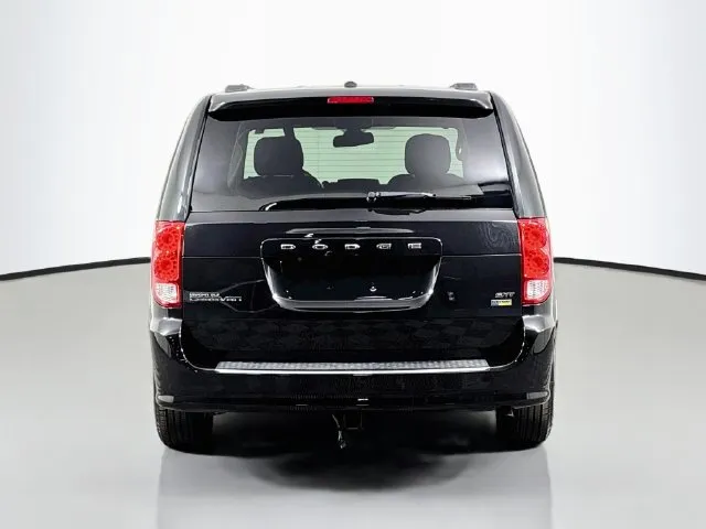 Dodge Grand Caravan photo 8
