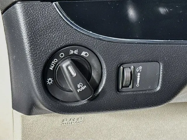 Dodge Grand Caravan photo 27