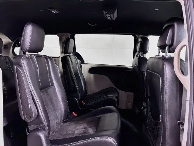 Dodge Grand Caravan photo 19
