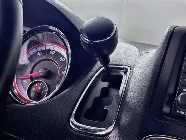 Dodge Grand Caravan photo 25