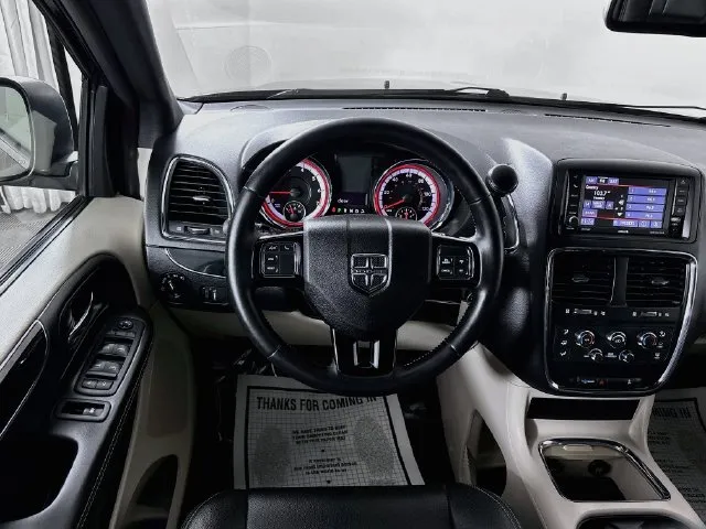 Dodge Grand Caravan photo 10