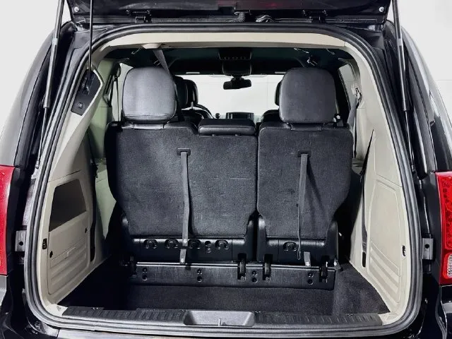 Dodge Grand Caravan photo 30