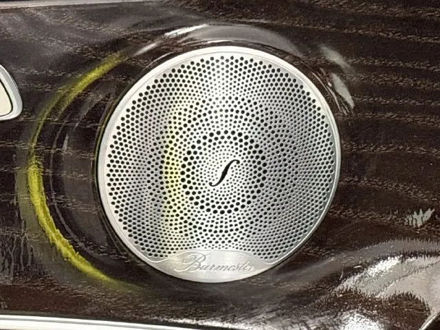 Mercedes-Benz E-Class photo 29