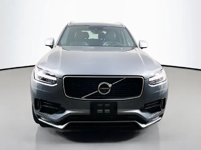 Volvo XC90 photo 7