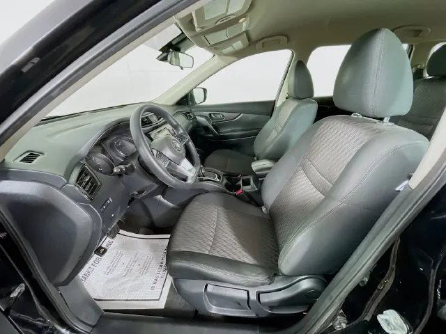 Nissan Rogue photo 15