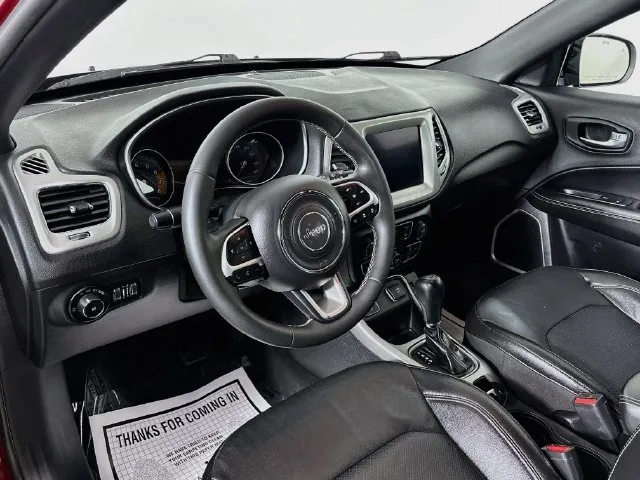Jeep Compass photo 9