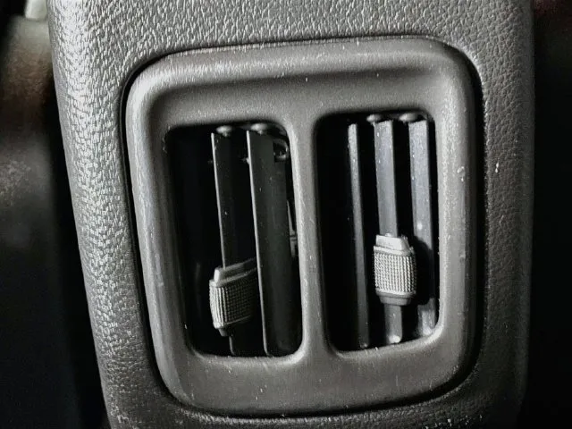 Jeep Compass photo 28