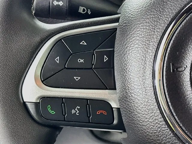 Jeep Compass photo 11