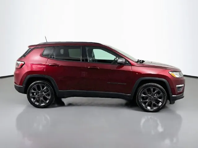 Jeep Compass photo 5