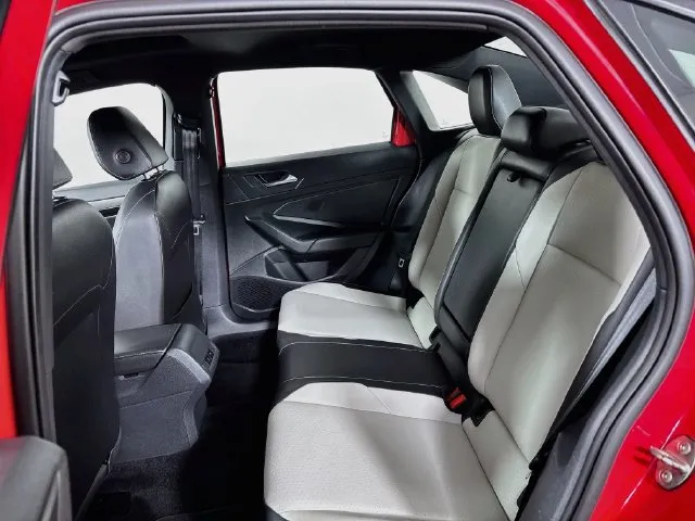 Volkswagen Jetta photo 18