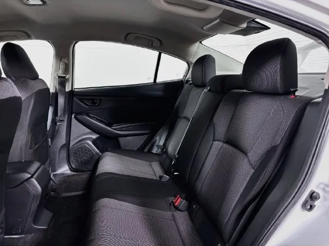 Subaru Impreza photo 18