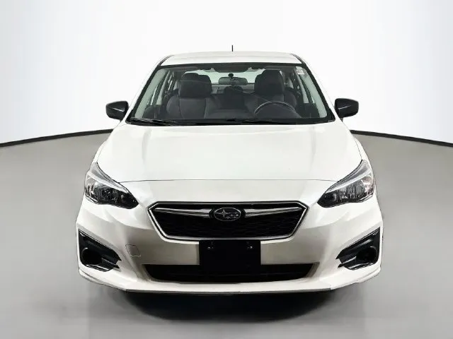 Subaru Impreza photo 7