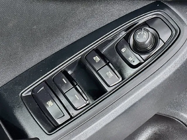 Subaru Impreza photo 26