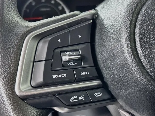 Subaru Impreza photo 11