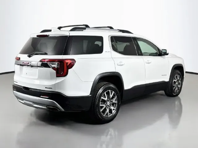 GMC Acadia photo 6