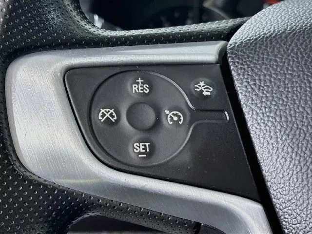 GMC Acadia photo 11