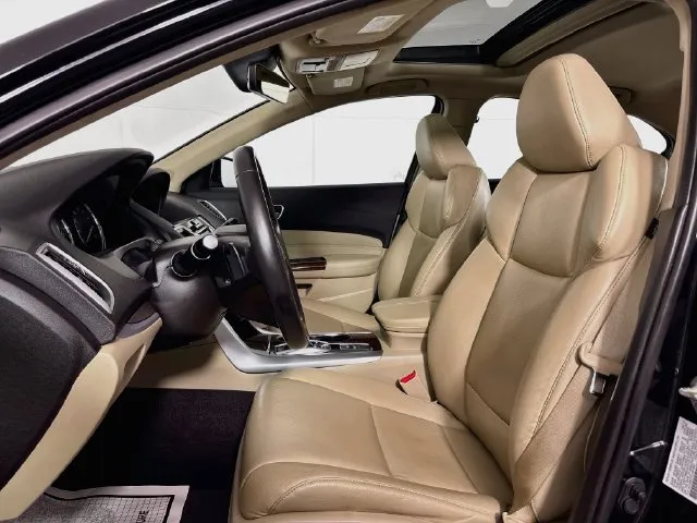Acura TLX photo 15