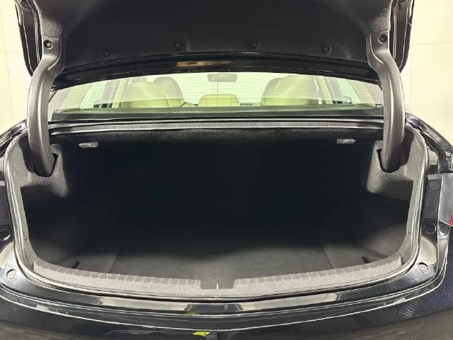 Acura TLX photo 29