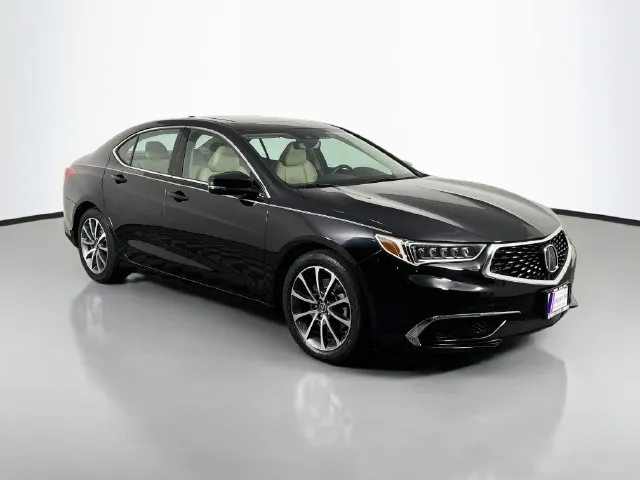 Acura TLX photo 4