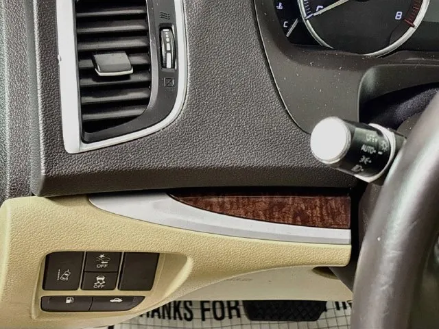 Acura TLX photo 25