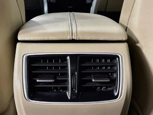 Acura TLX photo 28