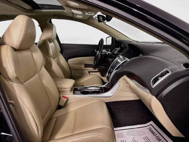 Acura TLX photo 17